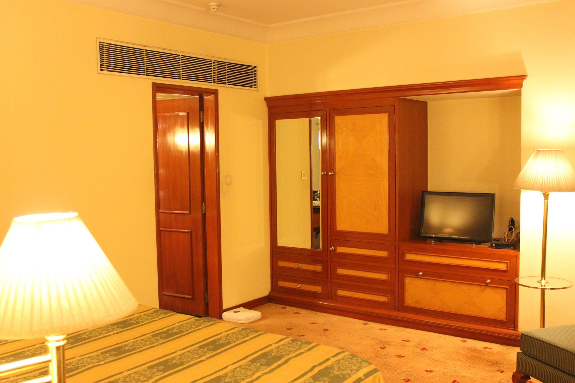 Hotel Sagar Plaza City Centre Pune Luaran gambar
