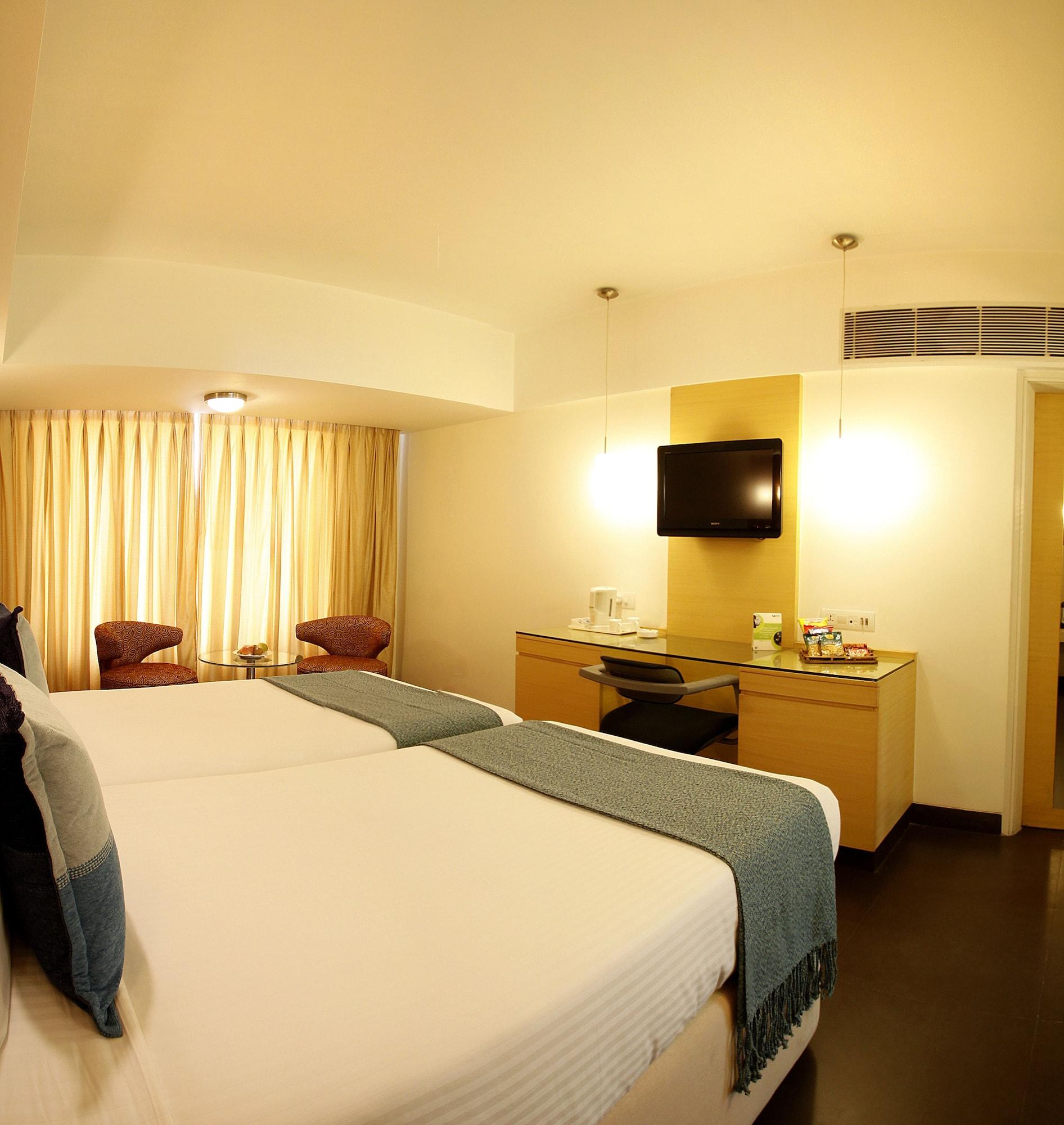 Hotel Sagar Plaza City Centre Pune Luaran gambar
