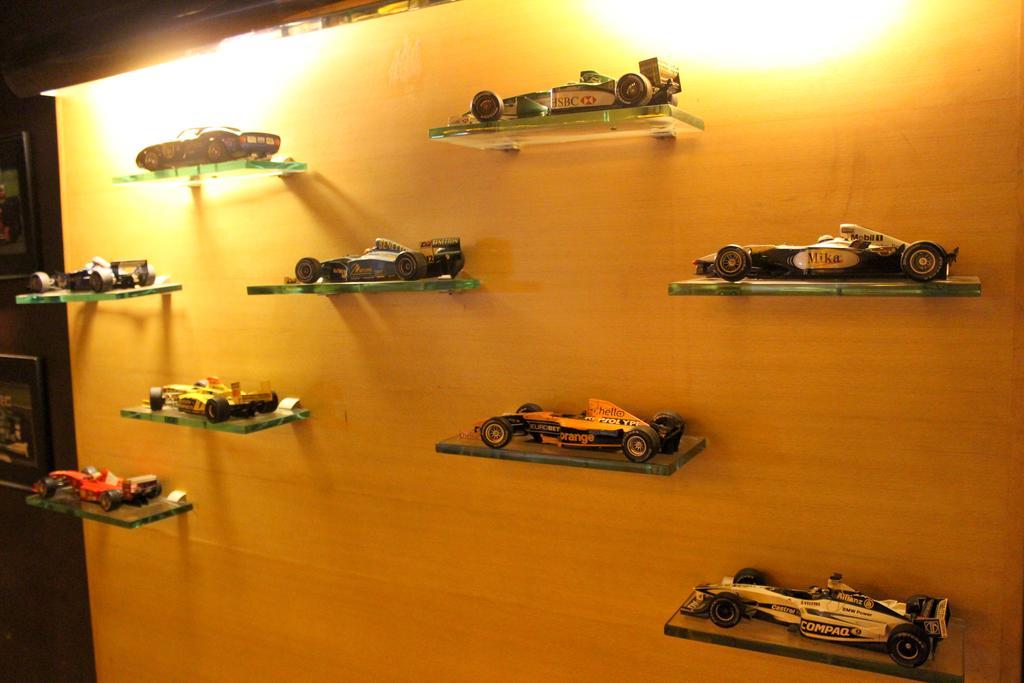 Hotel Sagar Plaza City Centre Pune Luaran gambar