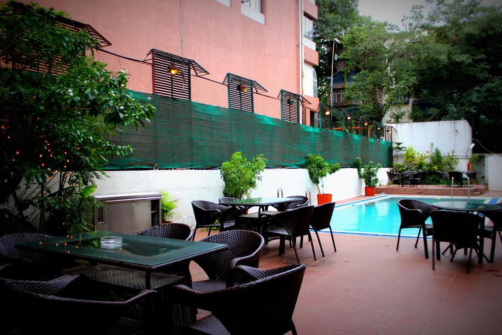 Hotel Sagar Plaza City Centre Pune Luaran gambar