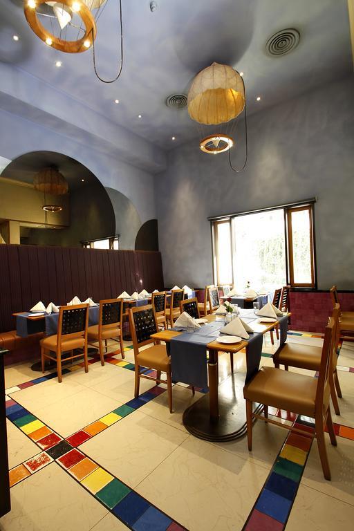 Hotel Sagar Plaza City Centre Pune Luaran gambar