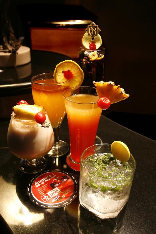 Hotel Sagar Plaza City Centre Pune Luaran gambar
