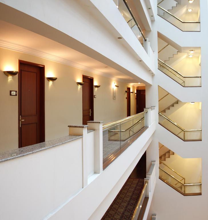 Hotel Sagar Plaza City Centre Pune Luaran gambar