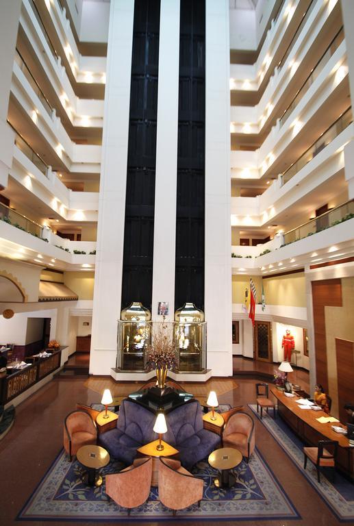 Hotel Sagar Plaza City Centre Pune Luaran gambar