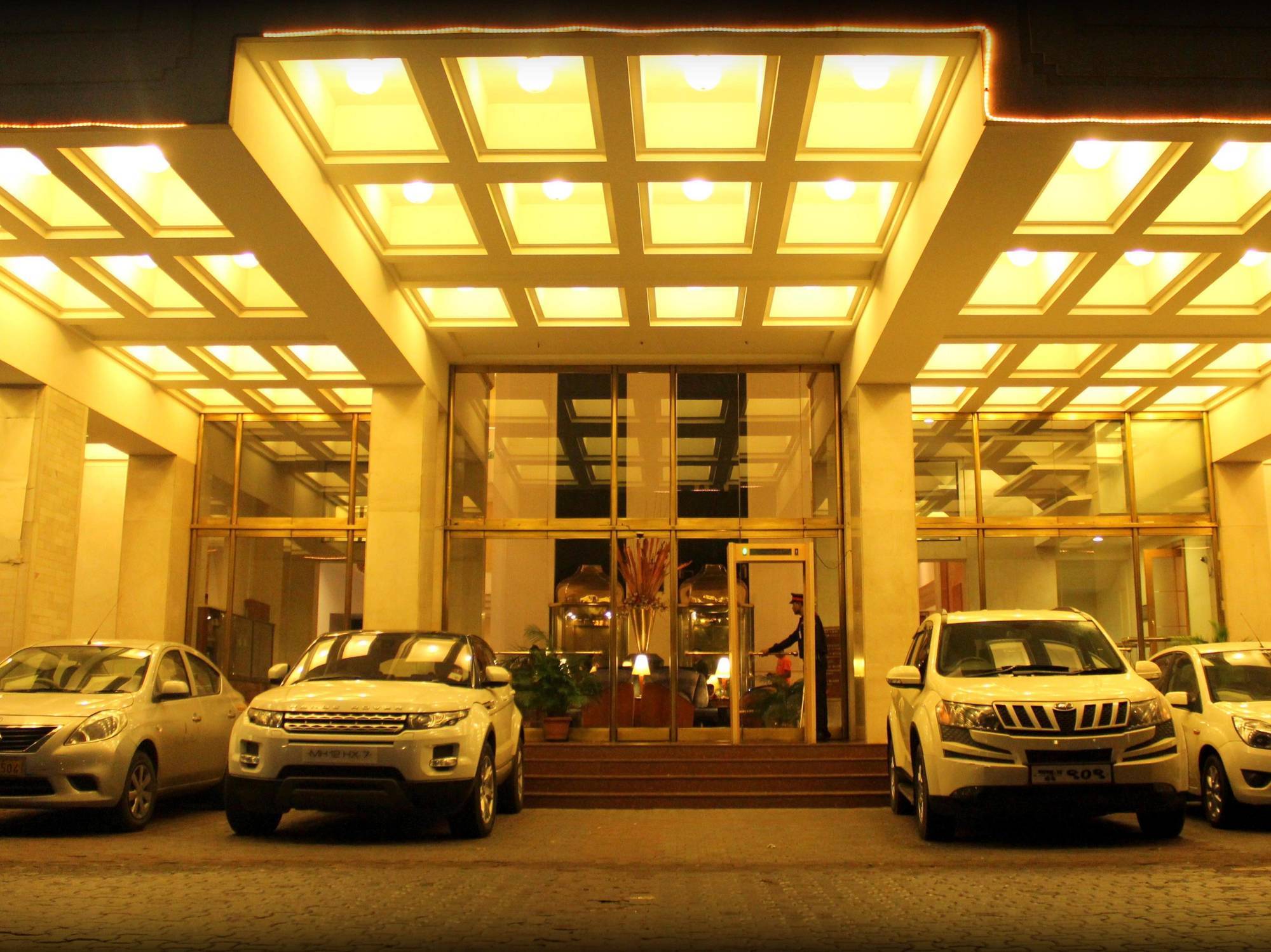 Hotel Sagar Plaza City Centre Pune Luaran gambar