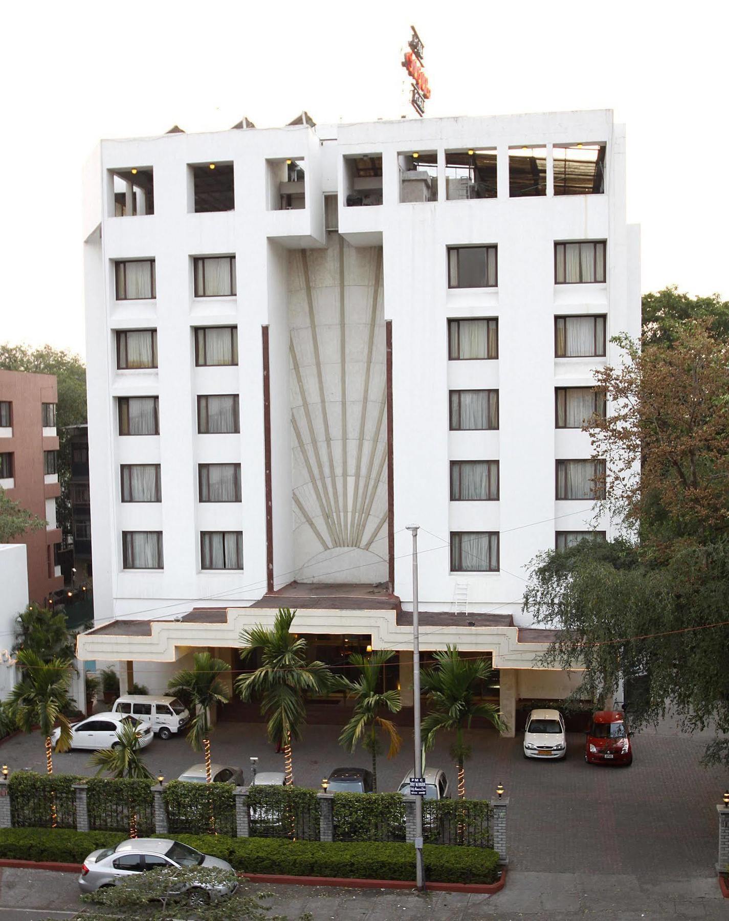 Hotel Sagar Plaza City Centre Pune Luaran gambar