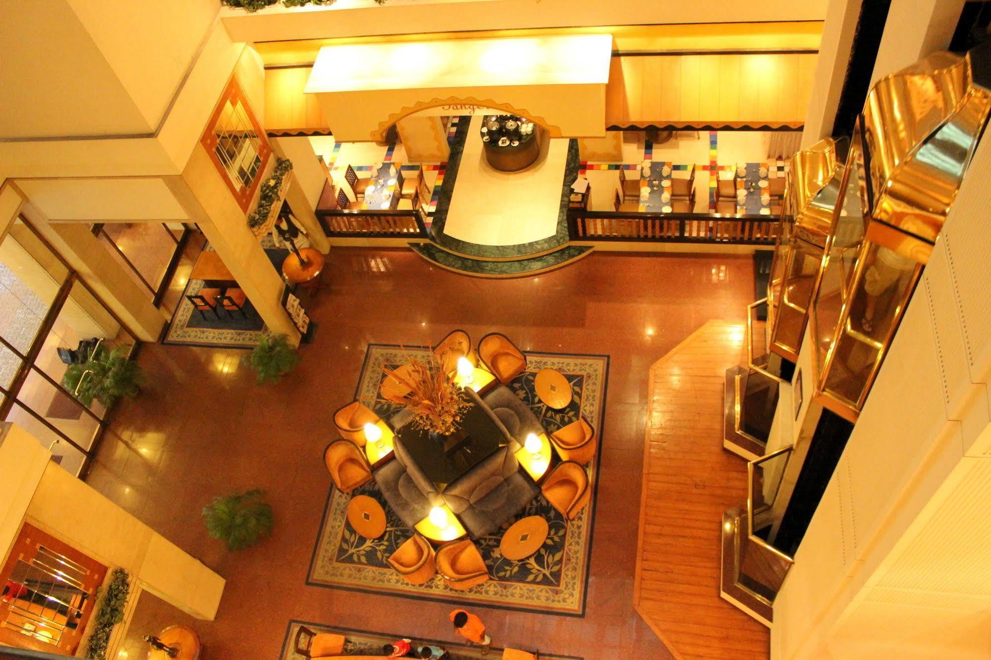 Hotel Sagar Plaza City Centre Pune Luaran gambar