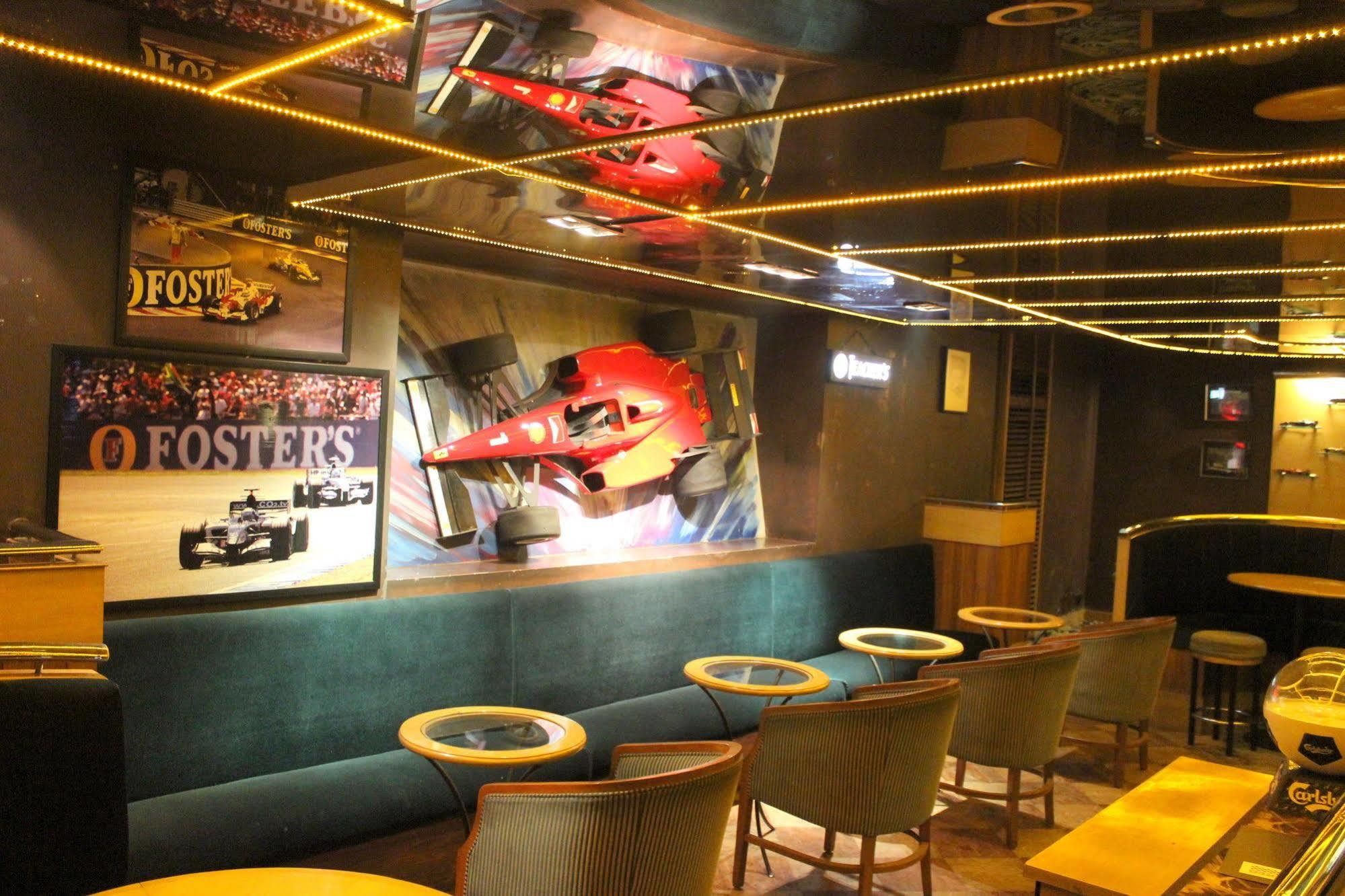 Hotel Sagar Plaza City Centre Pune Luaran gambar